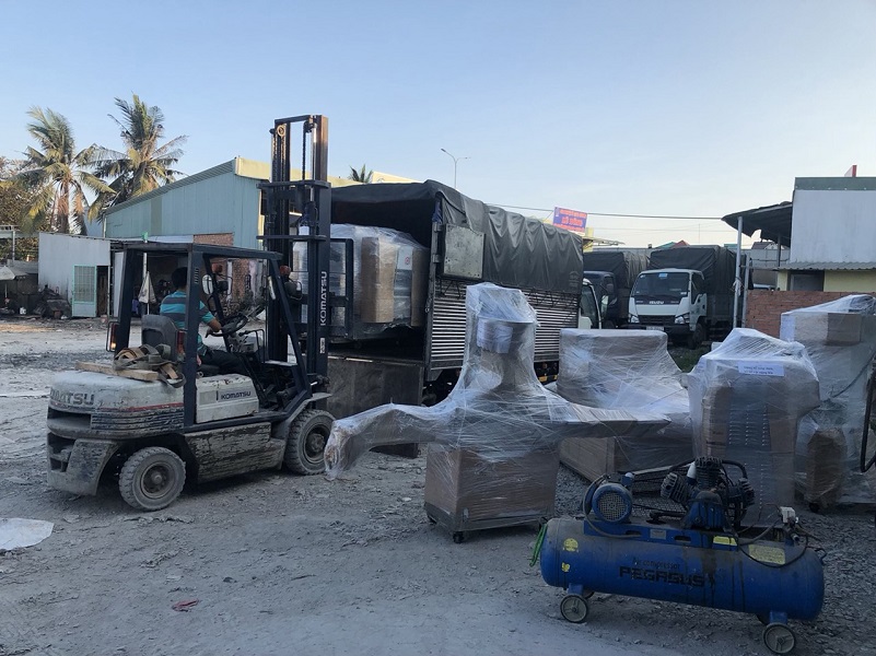 Chuyển hàng hóa tại Nghệ An