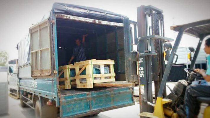 Cần tìm xe tải chở ván ở thành phố Hà Tĩnh đi Vinh