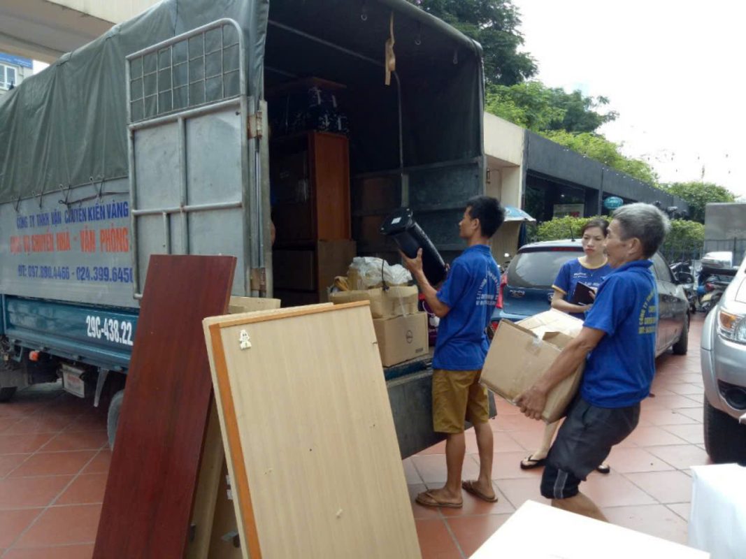 Bạn đang cần chuyển đồ ở khách sạn, cần người giúp dọn hành lý, chuyển vali, tủ, bàn ghế, thiết bị điện nhanh gọn? Bạn là khách thuê sắp trả phòng hay chủ khách sạn cần di dời nội thất? Đừng lo! Chúng tôi cung cấp dịch vụ chuyển đồ khách sạn uy tín, tận nơi, hỗ trợ tháo – đóng gói – vận chuyển trọn gói.