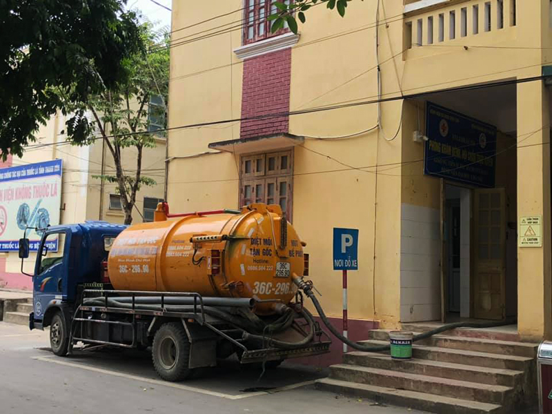 xe hút bể phốt Can Lộc